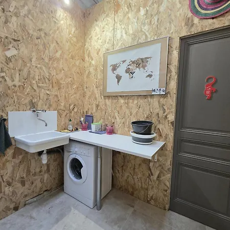 Cocon Urbain Avec Terrasse Privee Au Coeur Du Centre-ville *