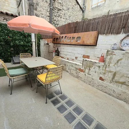 Cocon Urbain Avec Terrasse Privee Au Coeur Du Centre-ville 公寓 *